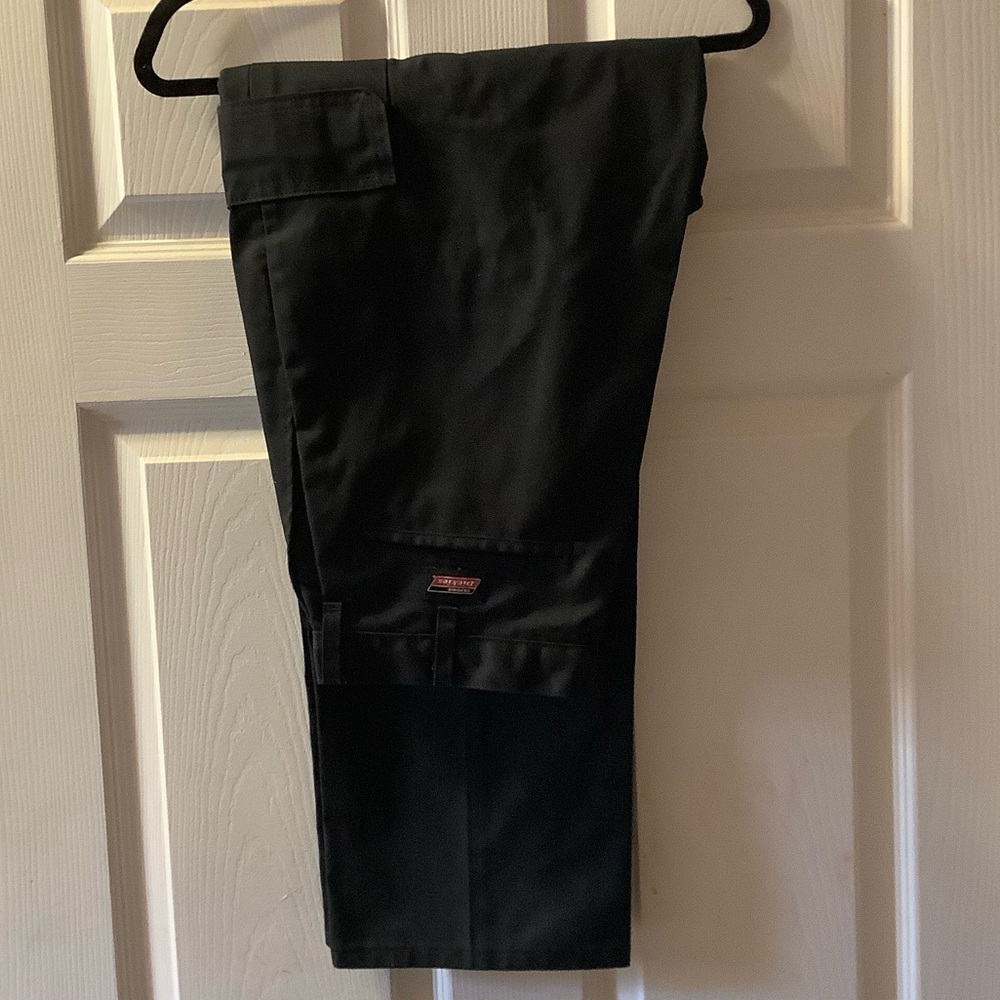 NEW Dickies Men's Black Cargo Work Pants Size 34 34x32